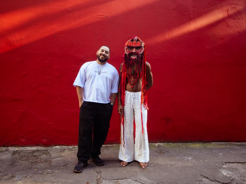 Felipe Vaz lança álbum "ATÉ ONDE MEUS PÉS ALCANÇAREM E MINHAS MÃOS PUDEREM TOCAR:"